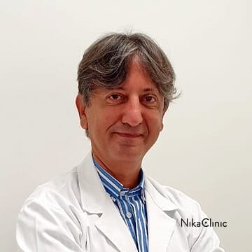 Dott. Jaffar Hassibi. Laureato in Medicina e Chirurgia a Milano. Specializzato in Chirurgia Plastica, Ricostruttiva ed Estetica a Milano.